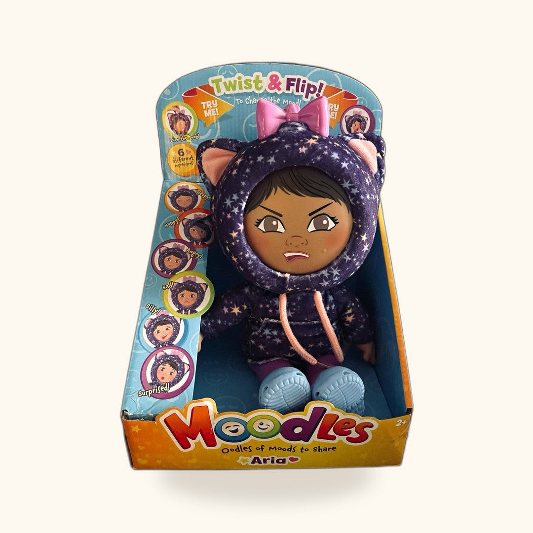 Muñeca de peluche Moodles Aria Twist & Flip